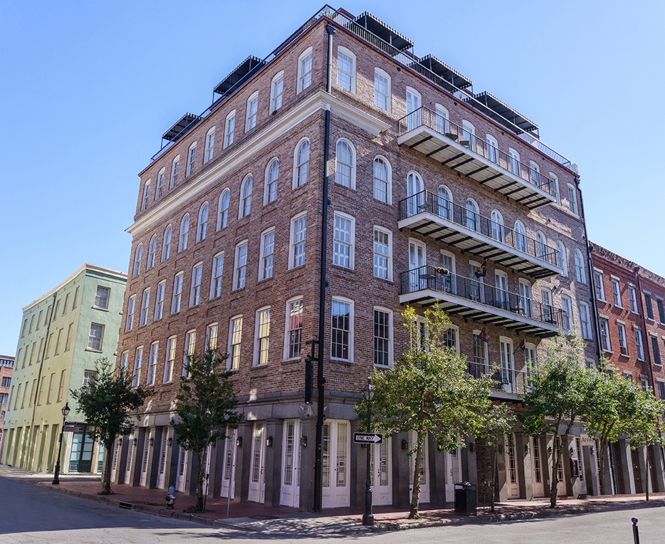 New Orleans Property management new the French Quarter on 232 Decatur street